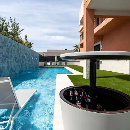 Mimosa Luxe Y Pool Holirent فيلة لقنت