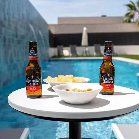 Mimosa Luxe Y Pool Holirent لقنت